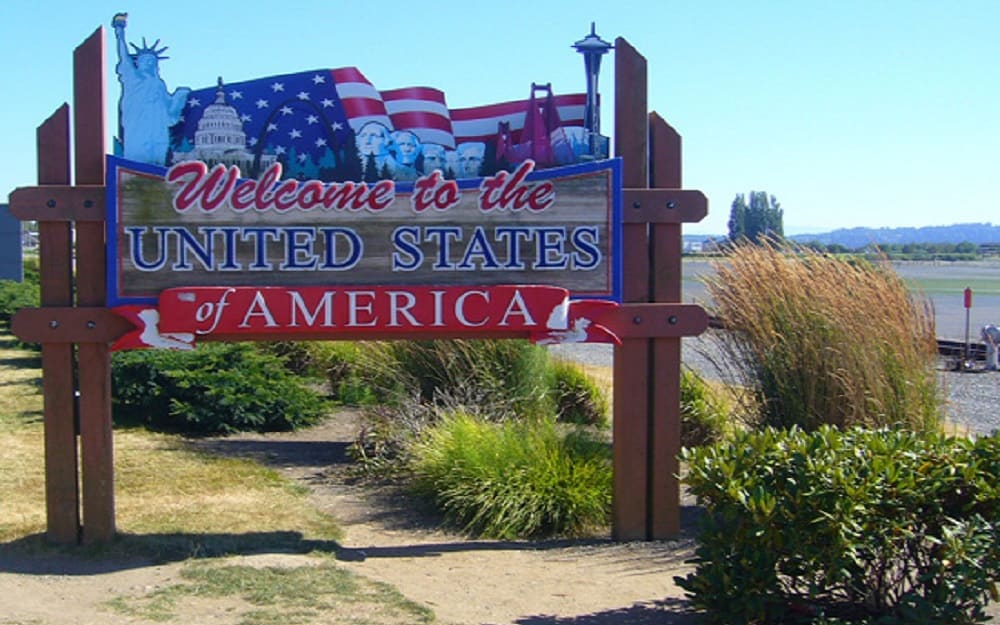 Cotillear redes sociales USA
